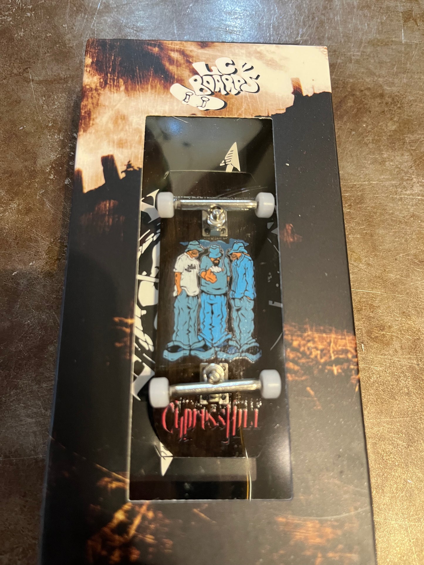 LC BOARDS X CYPRESS HILL 98X34 COMPLETE BLUNTED GRAPHIC FOAM GRIP TAPE