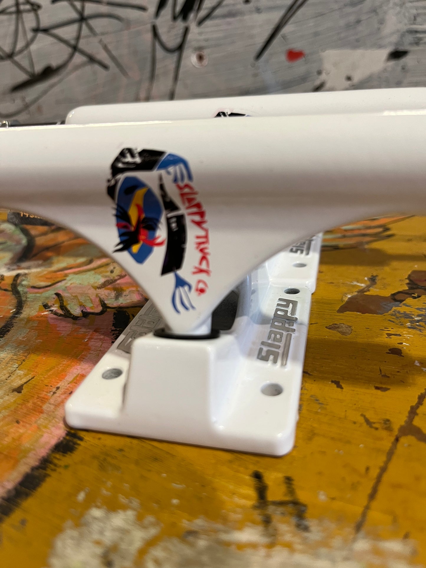 Slappy Hollow Reacher Graphic 8.25 lights