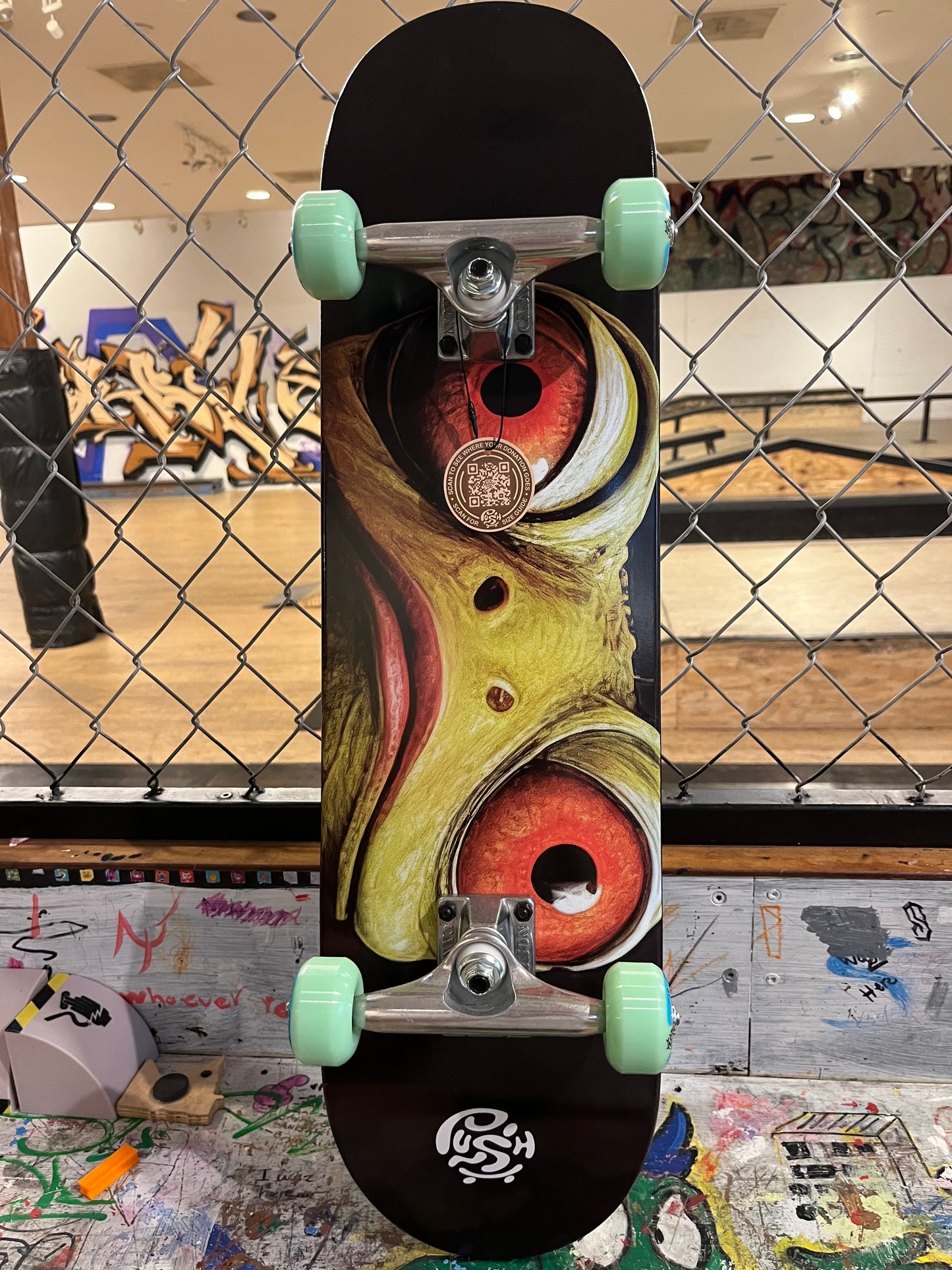 Gecko Eyes FP Complete - 7.5 PUSH Skateboards