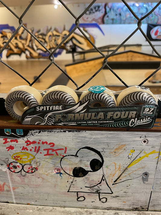 Spitfire Formula Four Classic 97D 54MM