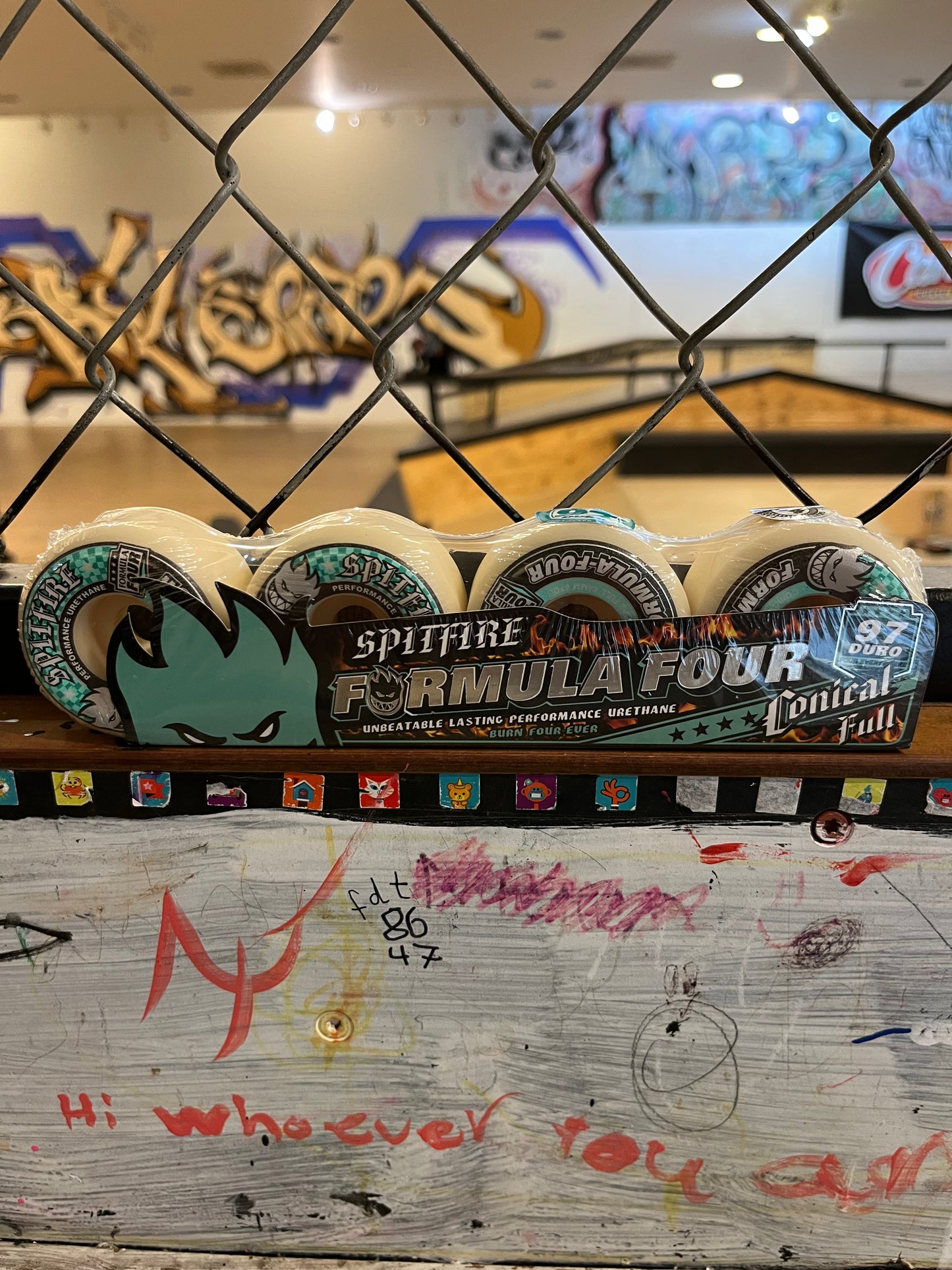 Spitefire Formula Four 97D 54MM Conical Full